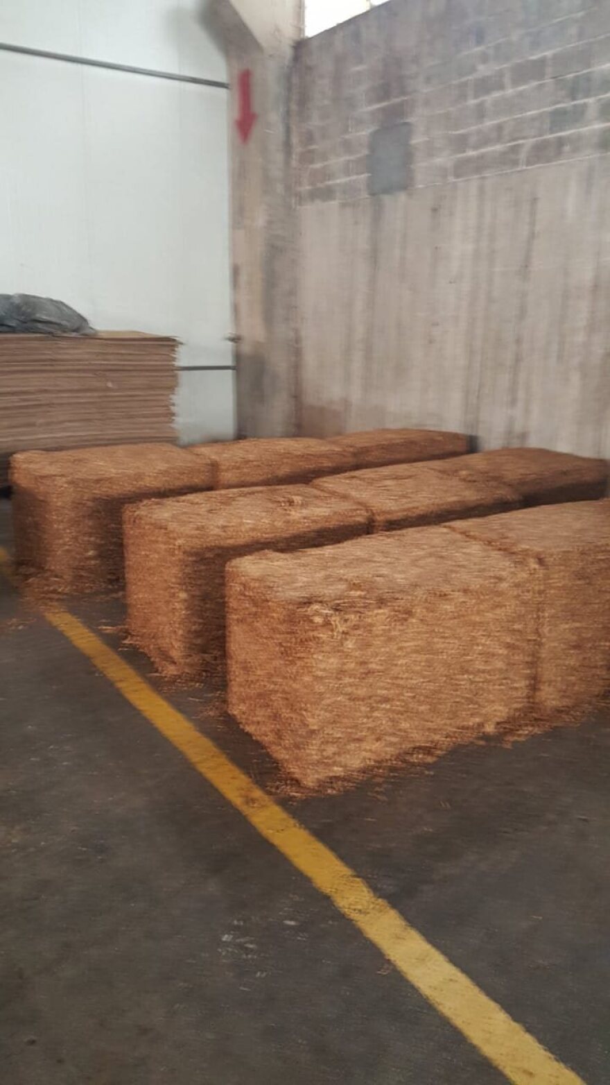 Μαγούλα Αττικής: Κατασχέθηκαν πάνω από 15,5 τόνοι καπνού σε παράνομο εργαστήριο!