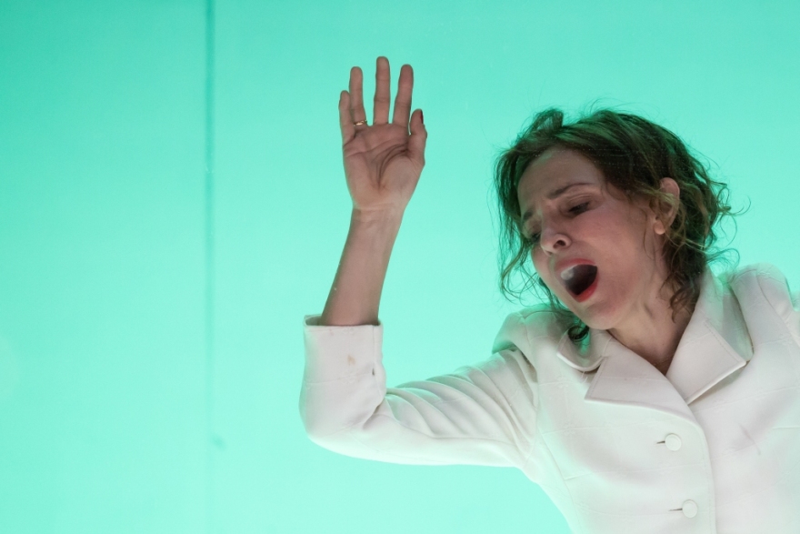 «Μένουμε Σπίτι»: Πρεμιέρα σήμερα για το πρόγραμμα «Το Θέατρο Τέχνης -και- στο σπίτι»