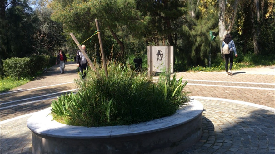 Κορωνοϊός - Φωτογραφίες: Κλειστό το Πεδίον του Άρεως, ελάχιστος κόσμος στα άλλα πάρκα της Αθήνας