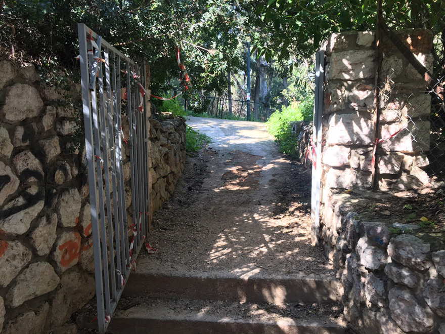 Κορωνοϊός - Φωτογραφίες: Κλειστό το Πεδίον του Άρεως, ελάχιστος κόσμος στα άλλα πάρκα της Αθήνας