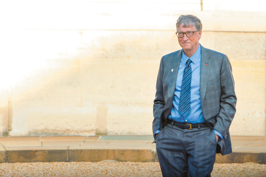 Γκέιτς vs Μασκ στον καιρό του κορωνοϊού: O προφήτης και ο ξερόλας 