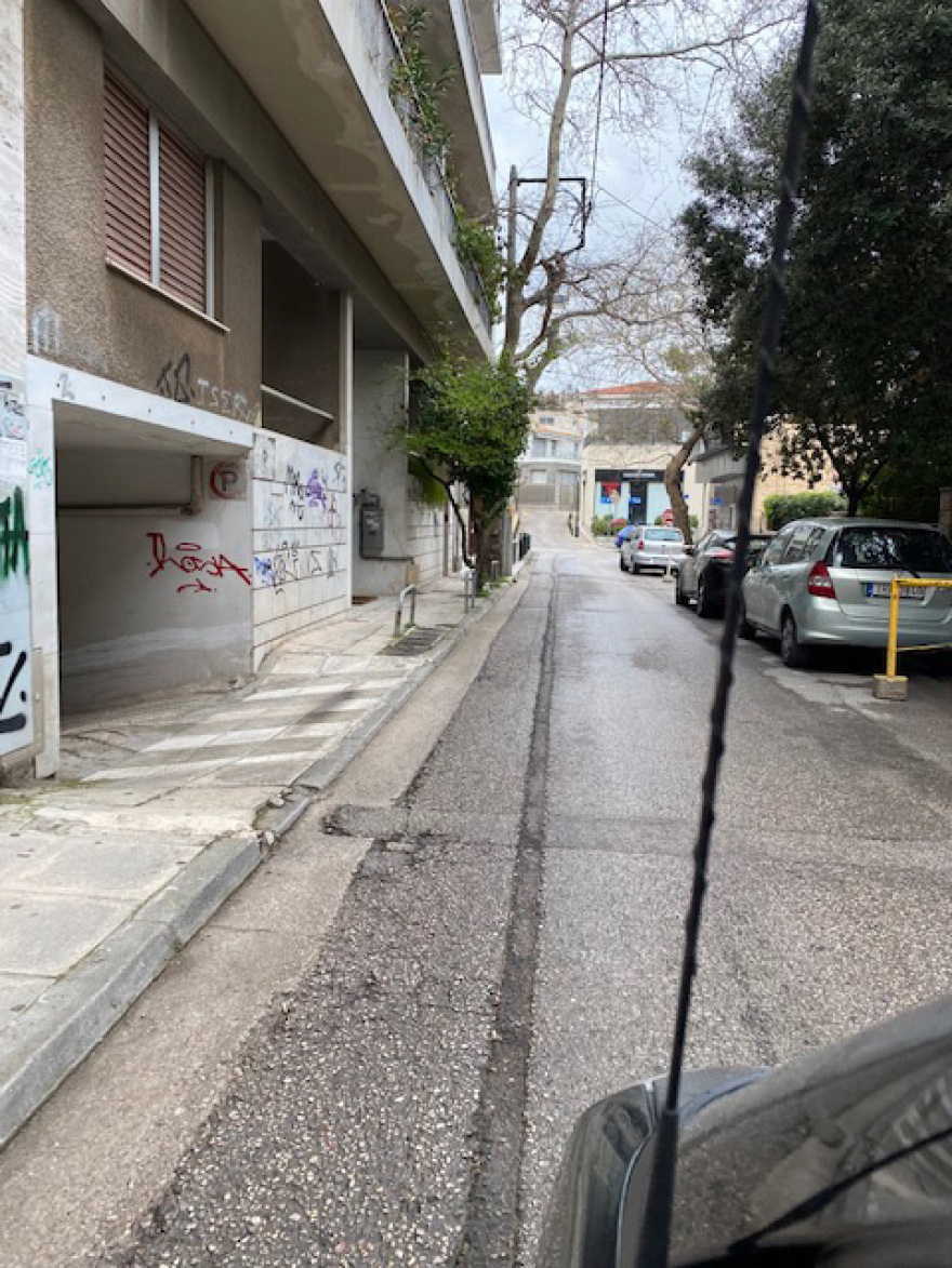 Απαγόρευση κυκλοφορίας: Έρημοι δρόμοι στα βόρεια προάστια - Δείτε κυκλοφορίες