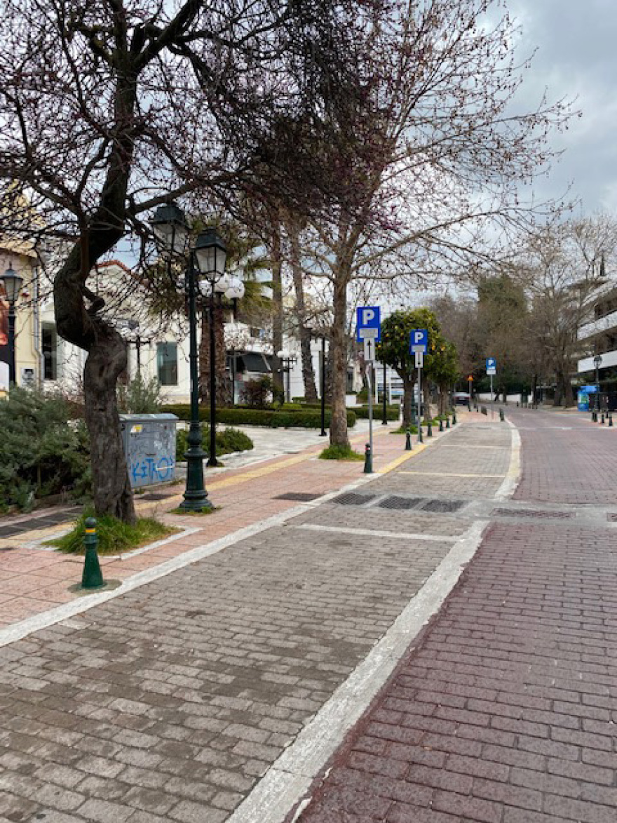 Απαγόρευση κυκλοφορίας: Έρημοι δρόμοι στα βόρεια προάστια - Δείτε κυκλοφορίες