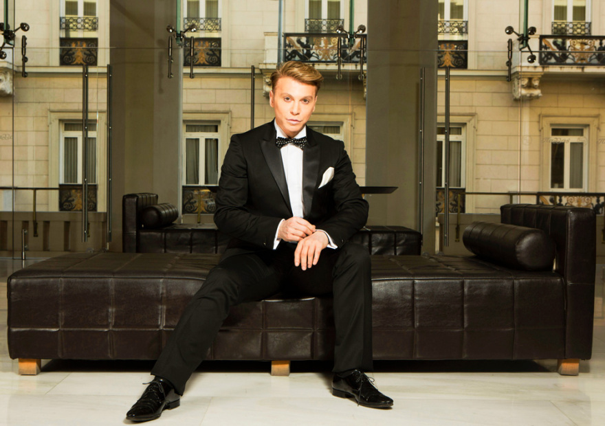 Κορωνοϊός - Πώς... «Μένουμε Σπίτι»; 16 διάσημοι απαντούν