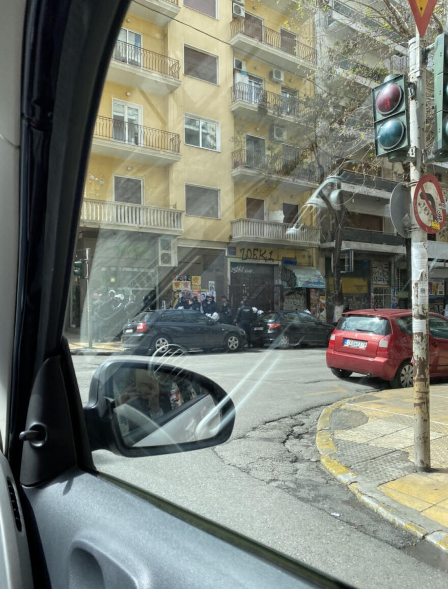 Κορωνοϊός - Απαγόρευση κυκλοφορίας: Το νέο ηχητικό μήνυμα σε 9 γλώσσες - Πειθαρχούν οι πολίτες στα μέτρα 