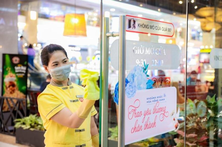 Κορωνοϊός: Πώς το Βιετνάμ έχει καταφέρει να περιορίσει τον ιό - Έλληνας που ζει εκεί μιλά στο protothema.gr