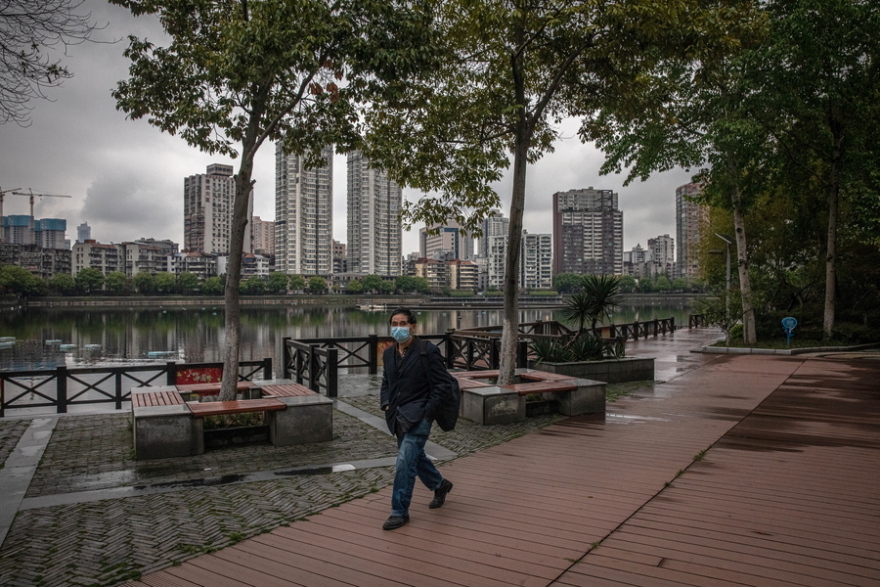 Κορωνοϊός - Νέες αποκαλύψεις: «Μας ζητούσαν να λέμε ψέματα για την μεταδοτικότητα του ιού» λένε γιατροί στην Ουχάν