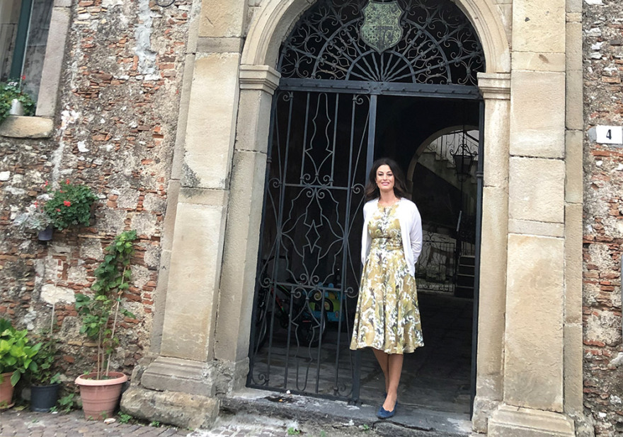 «Πώς ο κορωνοϊός άλλαξε τη ζωή μας»: Προσωπικότητες από όλο τον κόσμο περιγράφουν τη... νέα ζωή τους