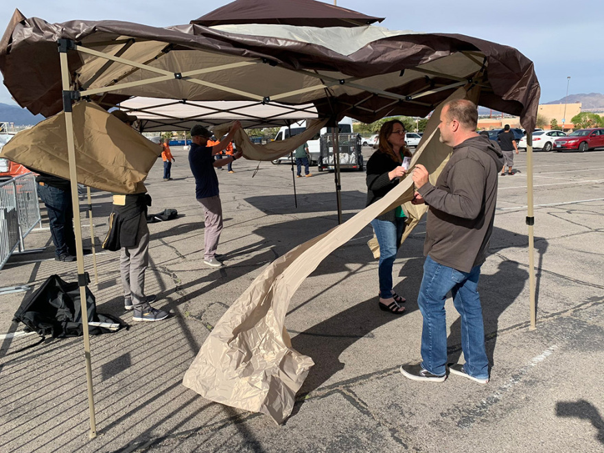 Κορωνοϊός - ΗΠΑ: Στο Λας Βέγκας κοιμίζουν τους άστεγους σε πάρκινγκ 