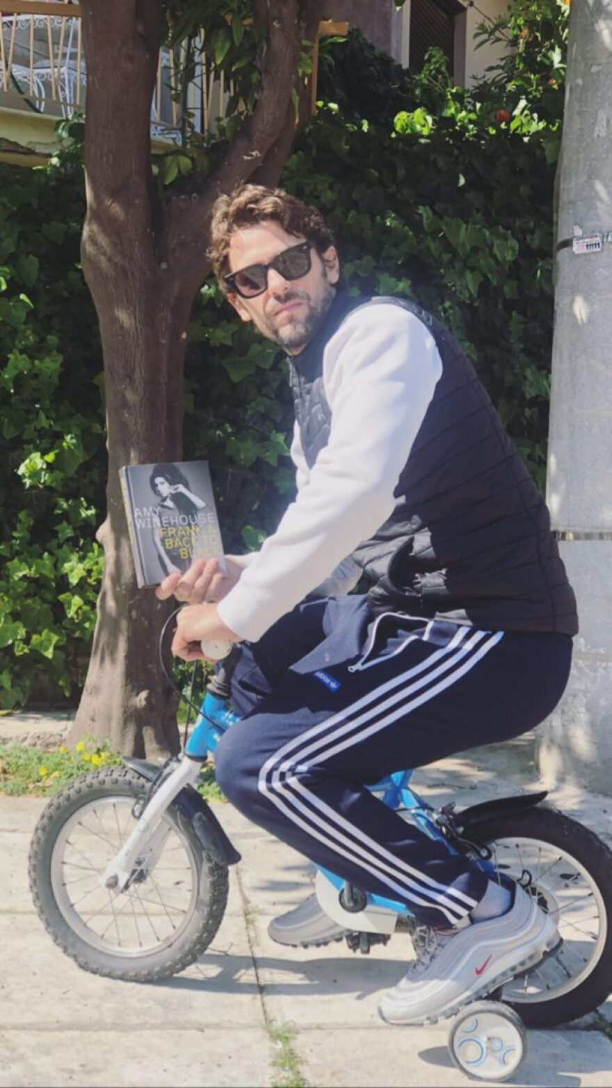 Ρούλα Ρέβη - Αποστόλης Τότσικας: Πρώτη βόλτα με τα παιδιά για τρέξιμο μετά από 1 μήνα καραντίνας