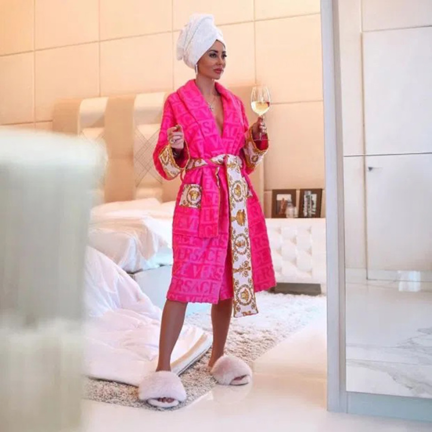 Κορωνοϊός: Πλουσιόπαιδα σε καραντίνα… επίδειξης 