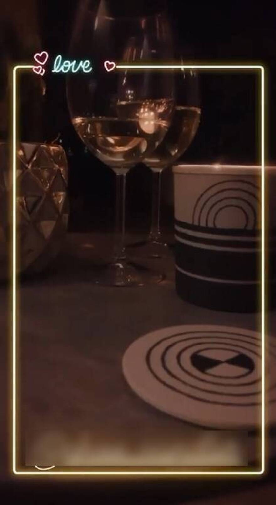 Γερονικολού -Τσιμιτσέλης: Ρομαντική έξοδος στο σαλόνι