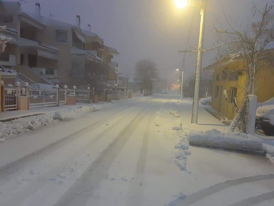 Καιρός: Στα «λευκά» η Βόρεια Ελλάδα - Δείτε φωτογραφίες και βίντεο  