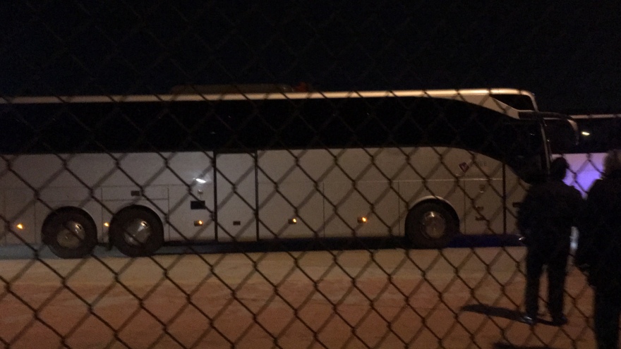 Κορωνοϊός - Πειραιάς: Από το «Ελευθέριος Βενιζέλος» στα ξενοδοχεία αναφοράς οι αρνητικοί στον ιό