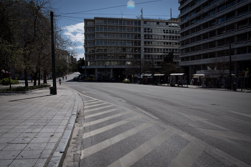 Κορωνοϊός: «Η Ελλάδα πήρε εγκαίρως αυστηρά μέτρα» γράφουν New York Times και Washington Post