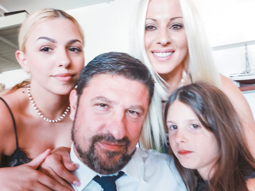 Νίκος Χαρδαλιάς: Το life story ενός ανθρώπου της διπλανής πόρτας