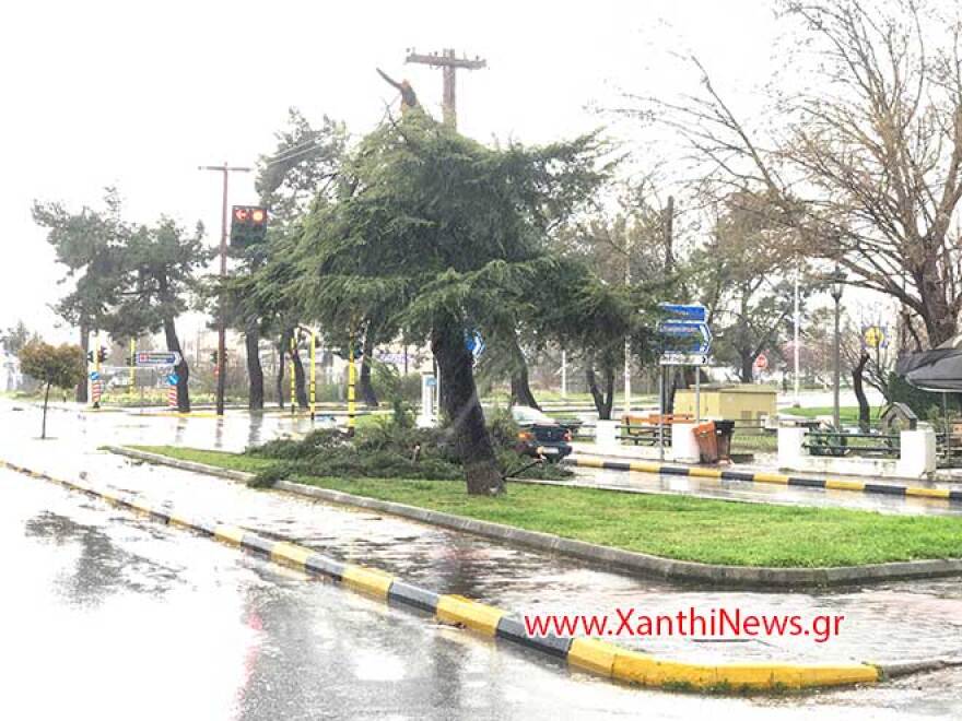 Κακοκαιρία: Καταστροφές και πλημμύρες σε πολλές περιοχές - Πού θα χτυπήσει τη Δευτέρα