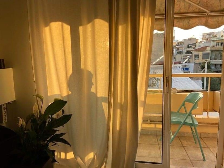 Άγριες Μέλισσες: Η «Δρόσω» μένει σπίτι με τον αγαπημένο της 