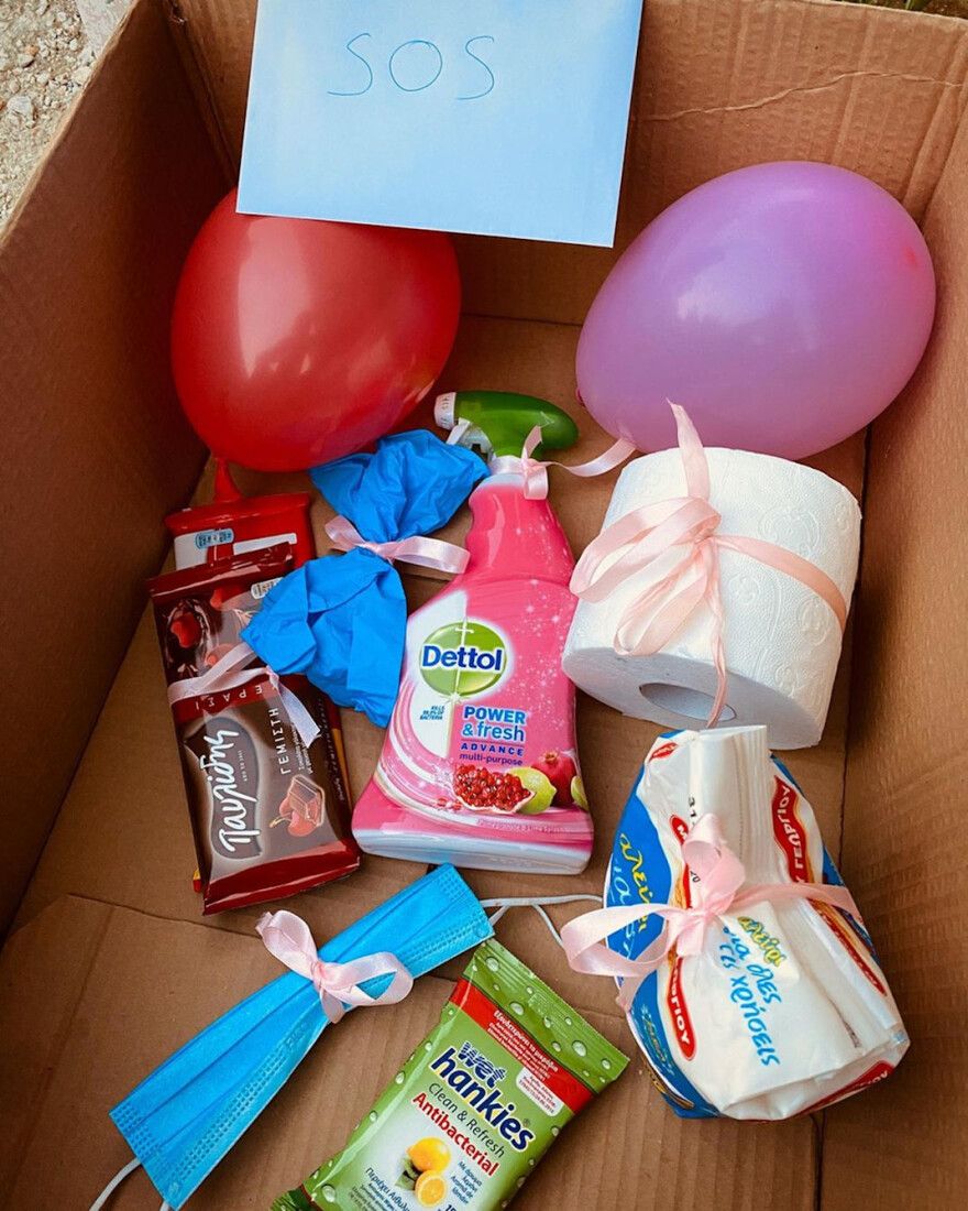 Άννα Κορακάκη: Η τούρτα γενεθλίων είχε θέμα τον κορωνοϊό