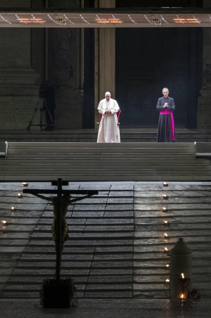 Κορωνοϊός - Βατικανό: Χωρίς την παρουσία πιστών για πρώτη φορά η λειτουργία της Μεγάλης Παρασκευής 