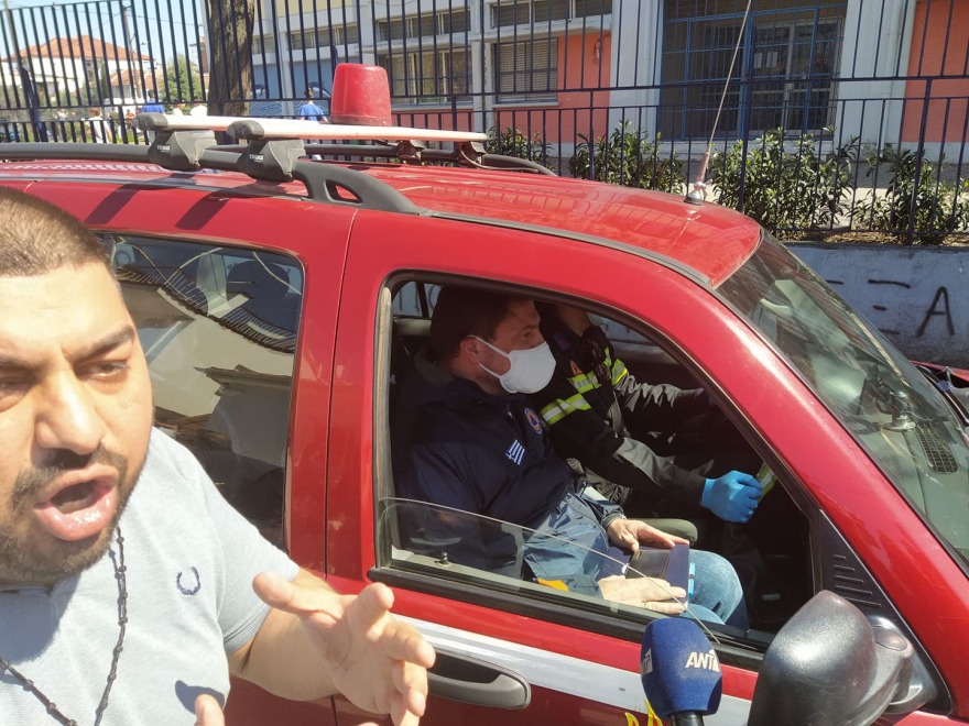 Κορωνοϊός - Λάρισα: Ρομά κατά Τσιόδρα - Χαρδαλιά στον καταυλισμό - Δείτε βίντεο-ντοκουμέντο