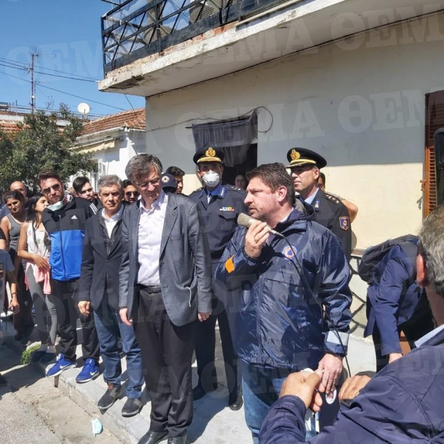 Κορωνοϊός - Λάρισα: Ρομά κατά Τσιόδρα - Χαρδαλιά στον καταυλισμό - Δείτε βίντεο-ντοκουμέντο