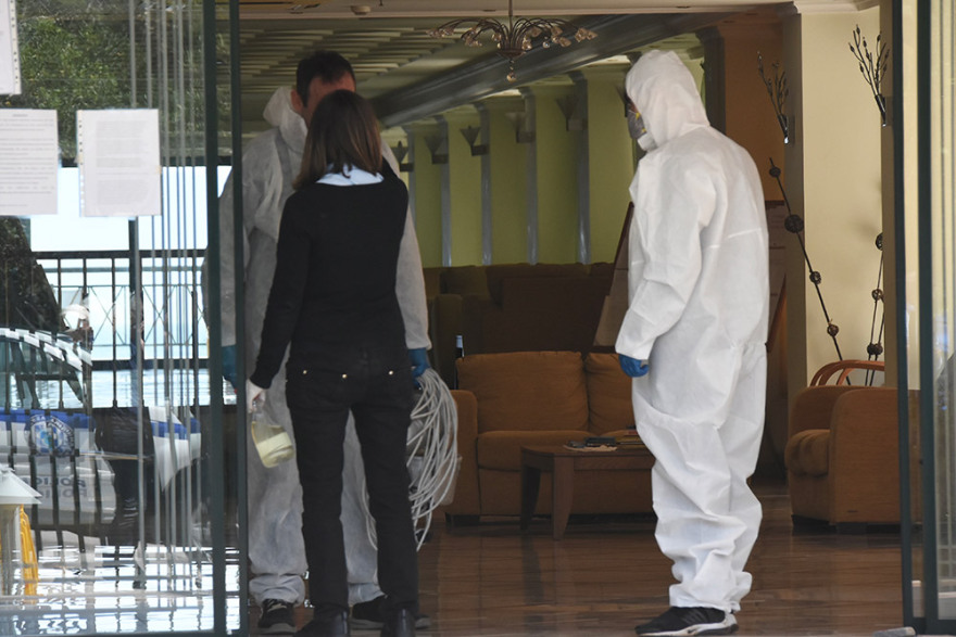 Κορωνοϊός: Στο γηροκομείο της Νέας Μάκρης ο Σωτήρης Τσιόδρας