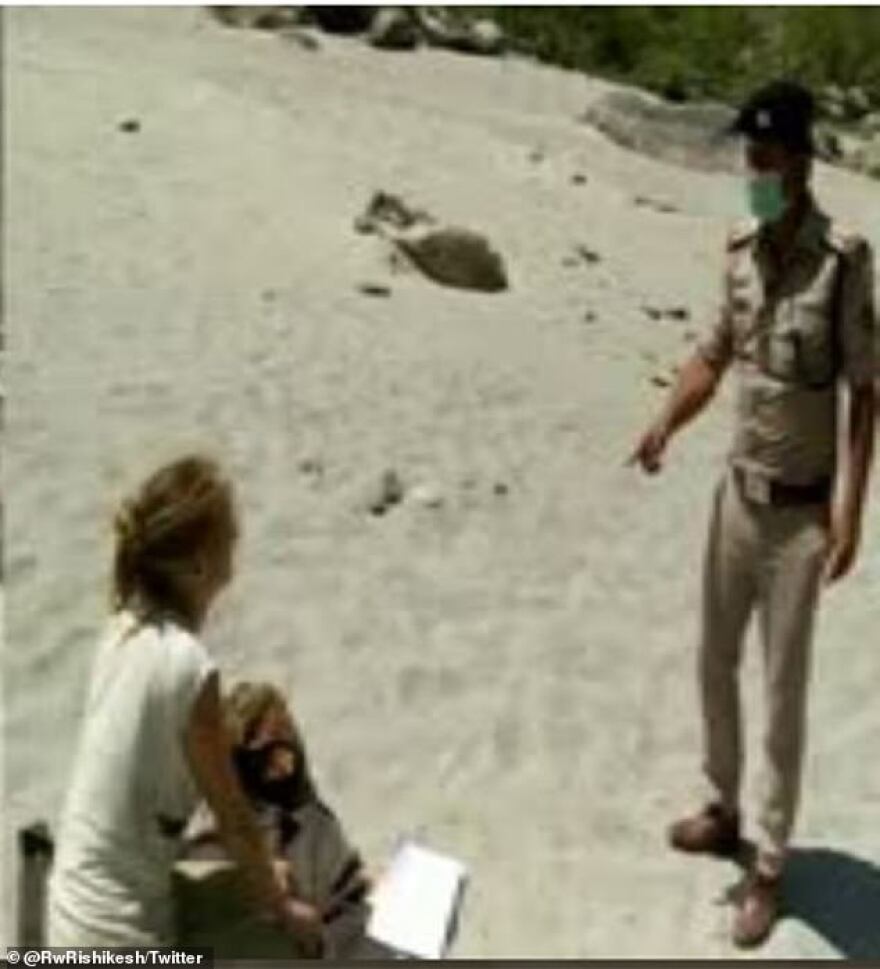 Ινδία-Καραντίνα: Τουρίστες έγραψαν 500 φορές τιμωρία γιατί έσπασαν το lockdown