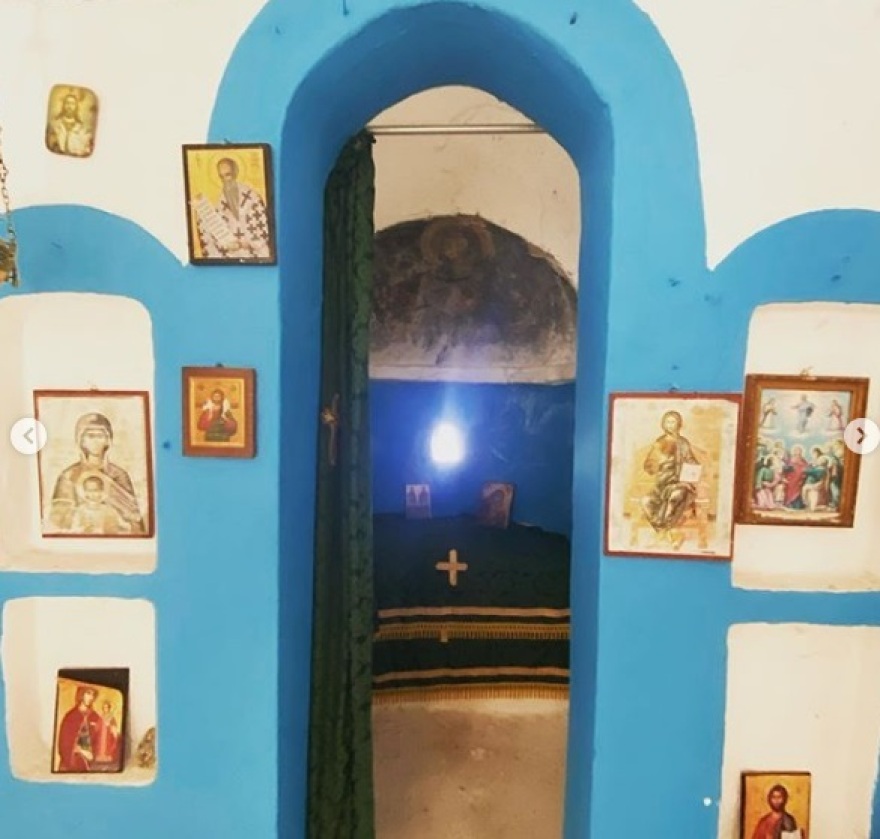 Δανάη Στράτου: Μετά τον καβγά του Βαρουφάκη πόσταρε φωτογραφίες από την Αίγινα