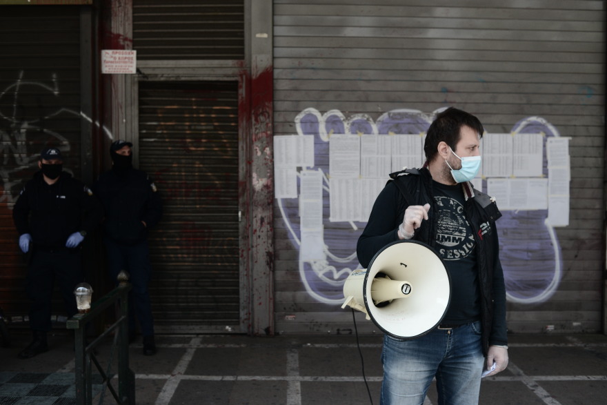 Επίδομα 800 ευρώ: Να λάβουν το βοήθημα ζητούν οι οικοδόμοι 