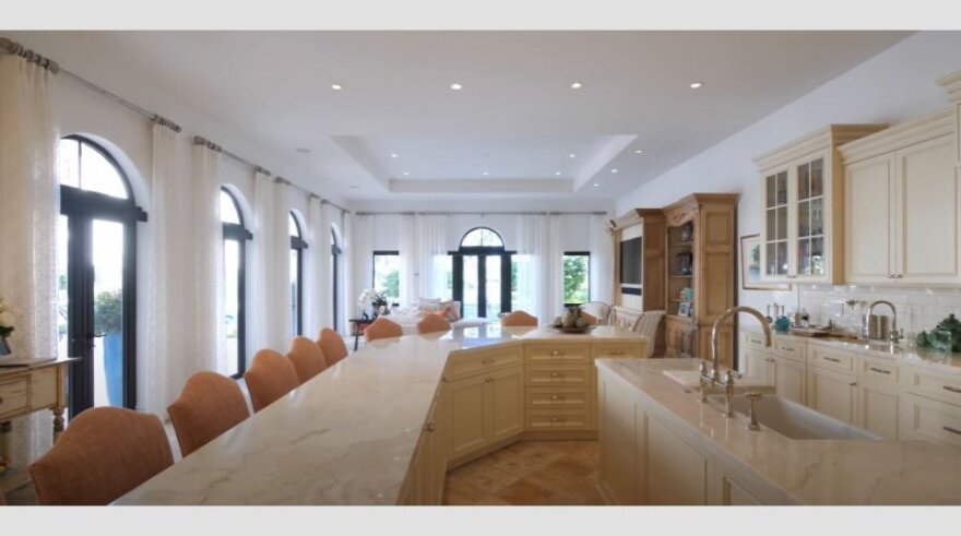 Αυτή είναι η έπαυλη των 900τ.μ. που πούλησε ο Ρικ Πιτίνο 