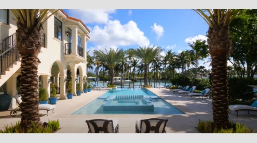 Αυτή είναι η έπαυλη των 900τ.μ. που πούλησε ο Ρικ Πιτίνο 