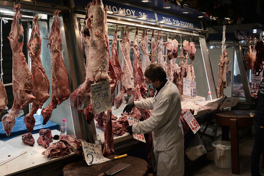 Απαγόρευση κυκλοφορίας: Μειωμένη η κίνηση στη Βαρβάκειο - Εντείνονται οι έλεγχοι