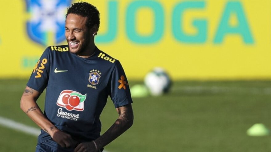 Βίντεο: Ερωτικά σκάνδαλα που... ταρακούνησαν το ποδόσφαιρο!