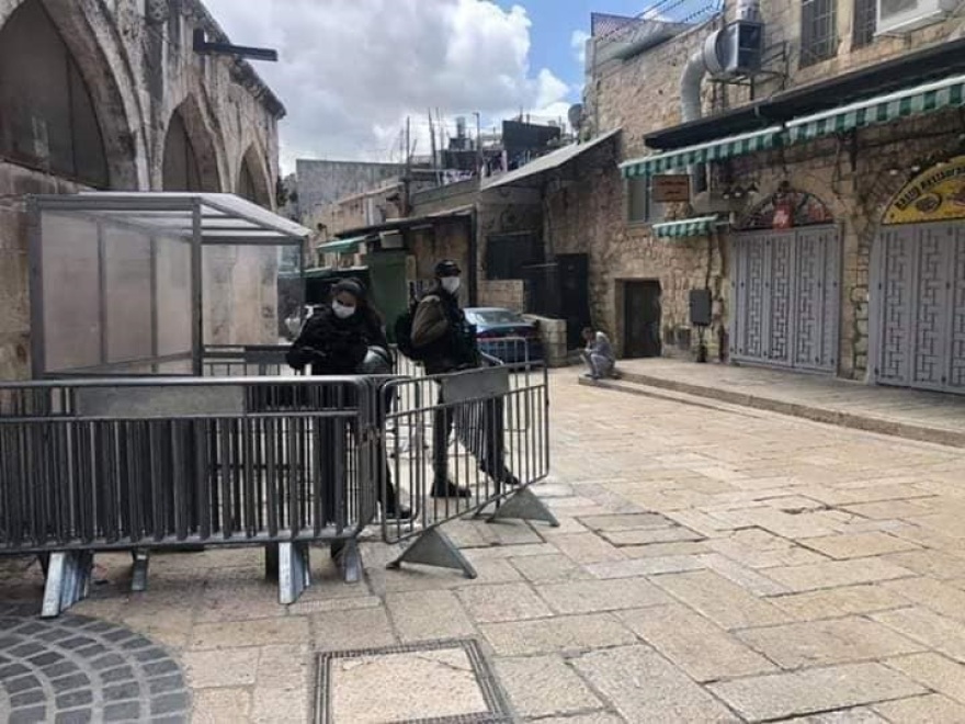 Πάσχα χωρίς πιστούς στους Αγίους Τόπους - Απόκοσμες εικόνες από την άδεια Ιερουσαλήμ