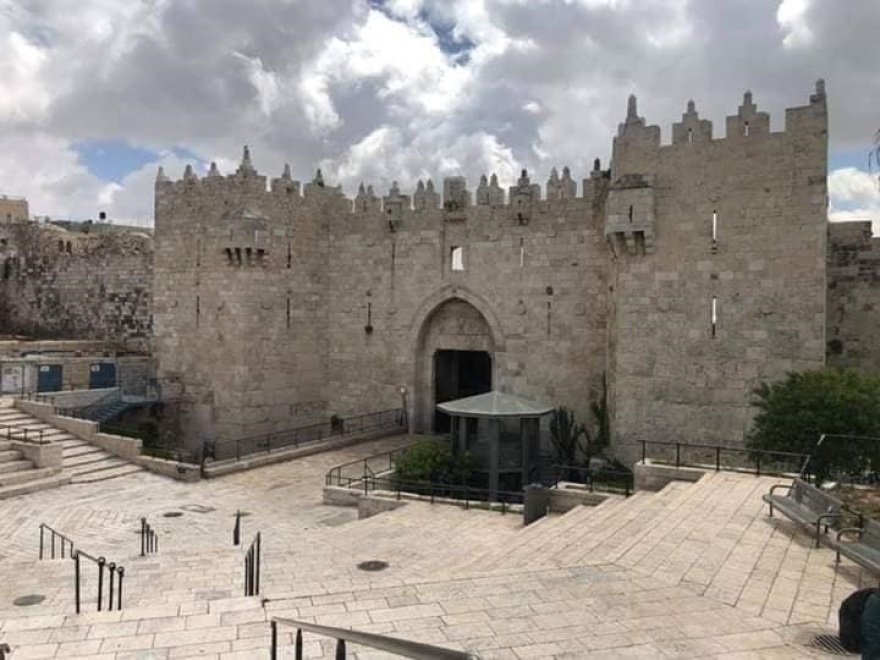 Πάσχα χωρίς πιστούς στους Αγίους Τόπους - Απόκοσμες εικόνες από την άδεια Ιερουσαλήμ