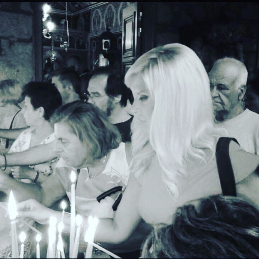 Μαρίνα Πατούλη: Το μήνυμα για το φετινό Πάσχα και η φωτογραφία από την εκκλησία 