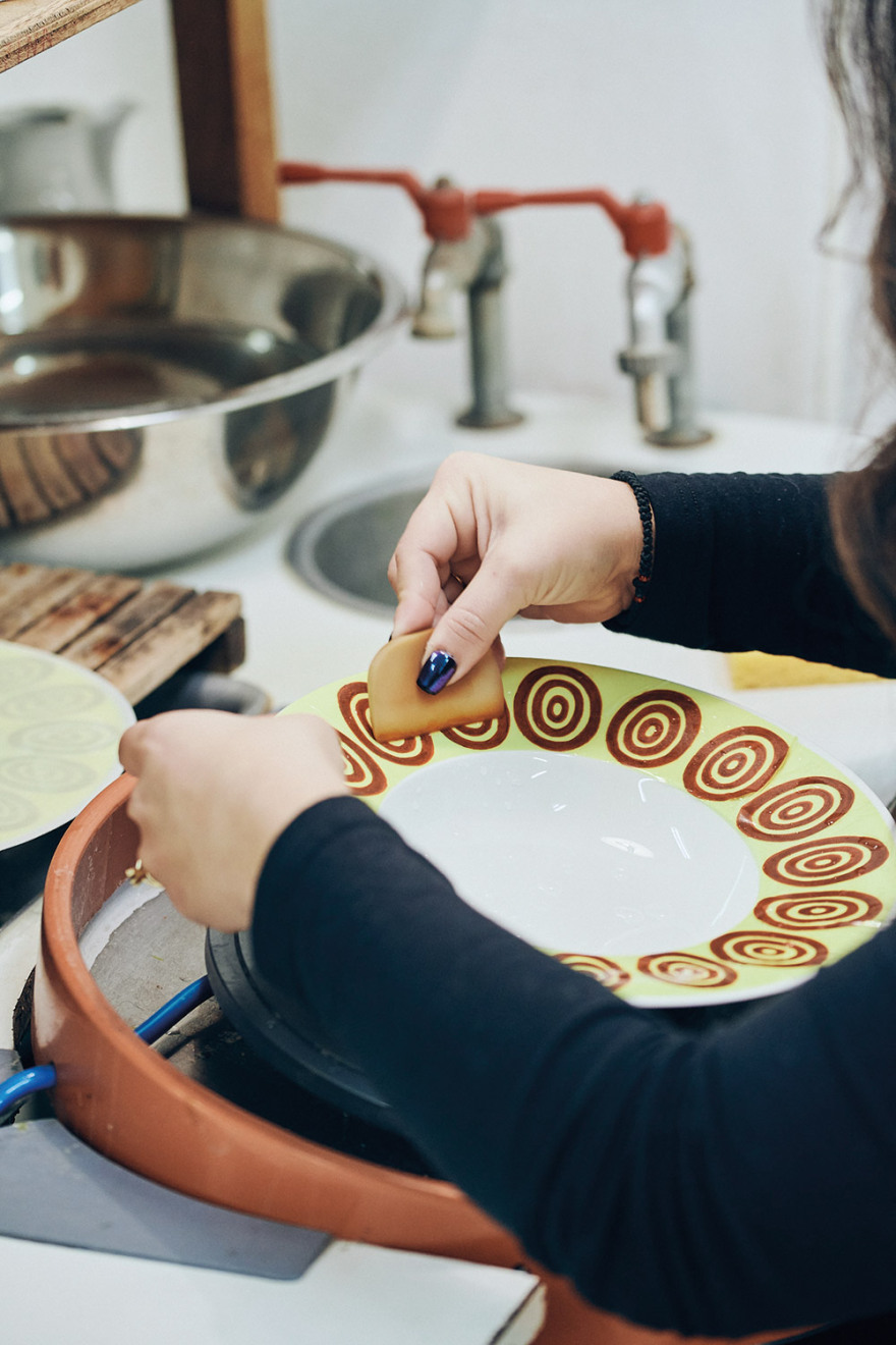 Θέμις Ζουγανέλη: Μάσκες κατά του κορωνοϊού με designer υπογραφή