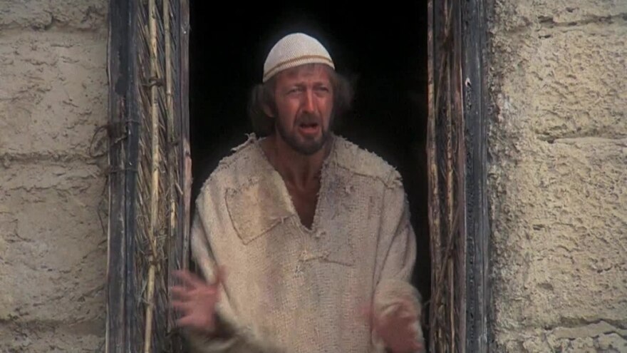 Ο Ιησούς στην οθόνη: Η κλοπή του ρόλου από τον Αλ Πατσίνο και ο πρώτος Λατίνος Χριστός