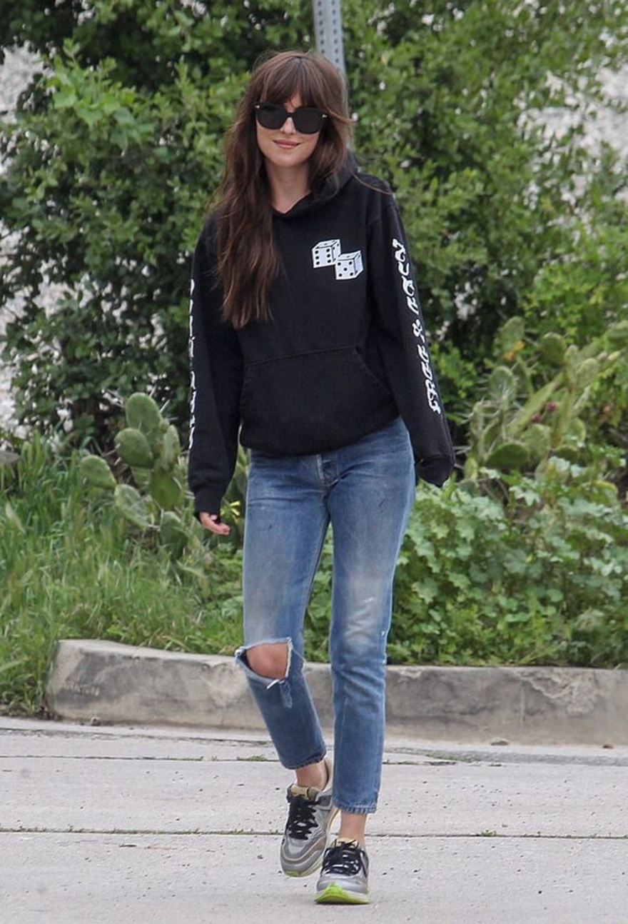 Ο κορωνοϊός «χτύπησε» και τους παπαράτσι - Χάνουν λεφτά λόγω lockdown