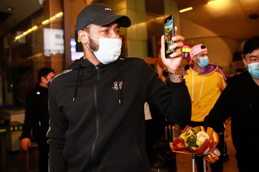 Κορωνοϊός – Ποδόσφαιρο: Μετά από Οδύσσεια 104 ημερών η ποδοσφαιρική ομάδα της Ουχάν έφτασε στη βάση της!