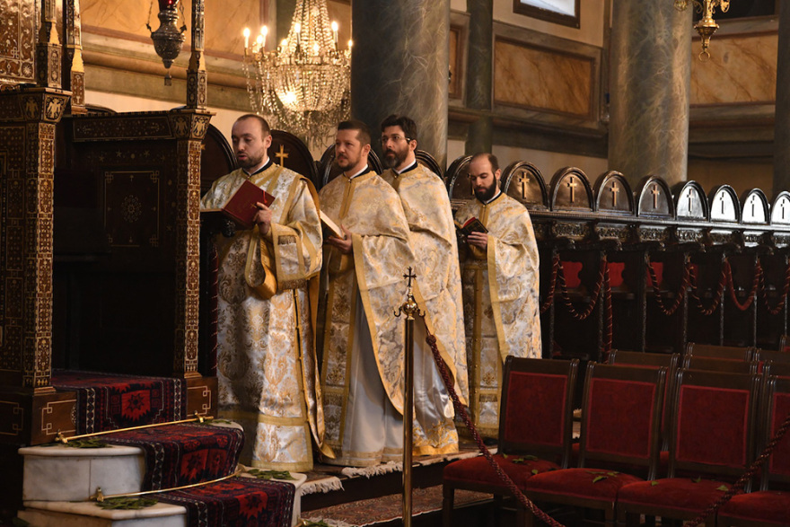 Οικουμενικός Πατριάρχης: Η πίστη του Χριστιανού είναι το αληθινό φως της Αναστάσεως