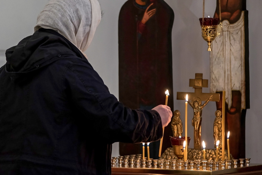 Πάσχα 2020 - Κορωνοϊός: Πώς γιόρτασαν οι ορθόδοξοι ανά τον κόσμο εν μέσω της πανδημίας