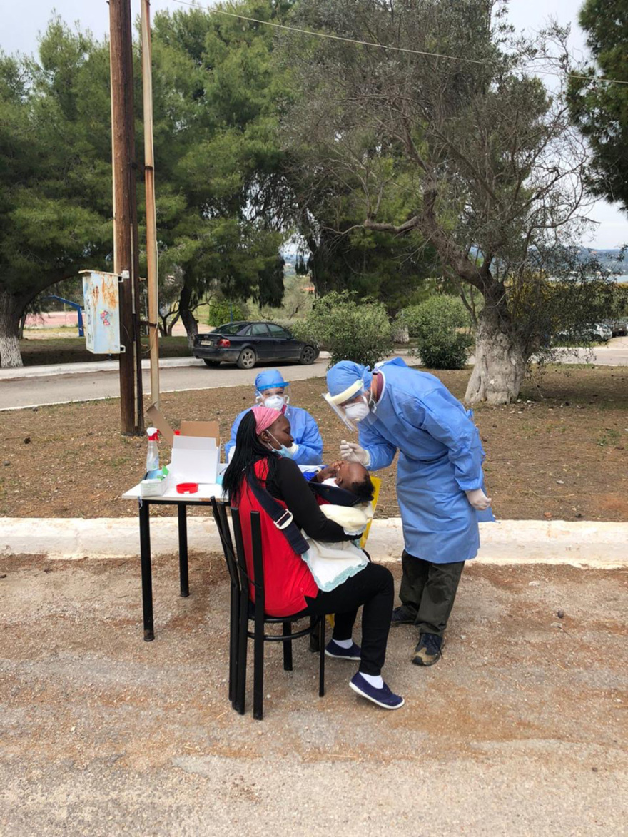 Κρούσμα κορωνοϊού σε ξενοδοχείο με μετανάστες στο Κρανίδι - Επιτόπου Χαρδαλιάς, Τσιόδρας, Μηταράκης