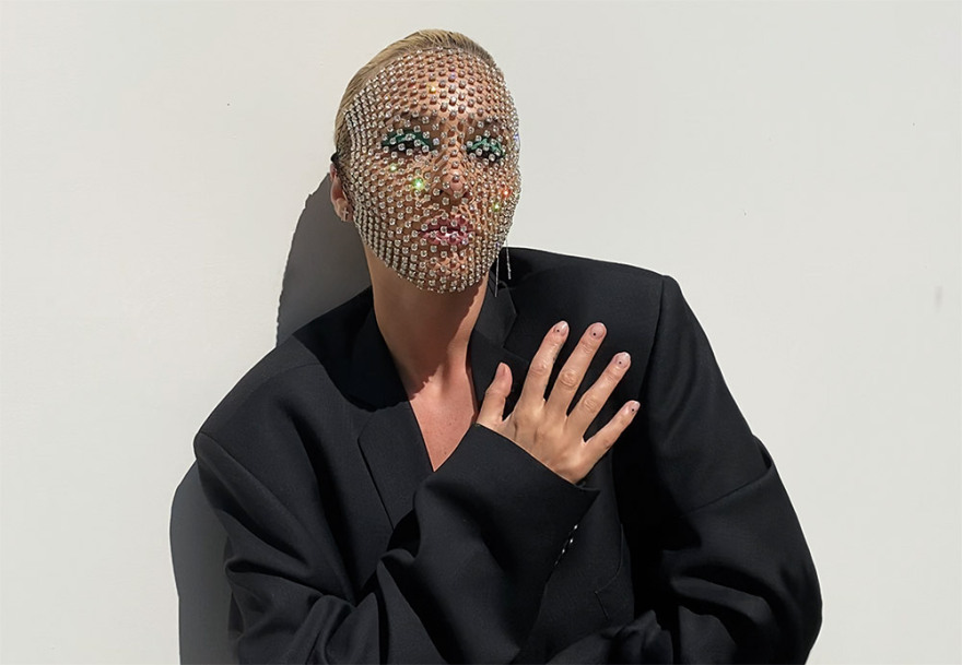 Tάμτα: Video clip με το κινητό στο σπίτι