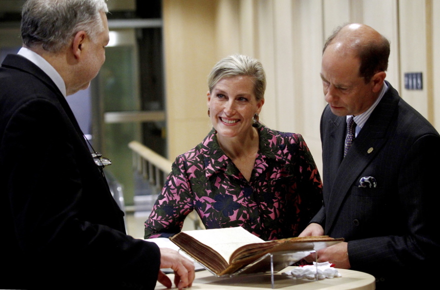 Βρετανία: Η αγαπημένη νύφη της Ελισάβετ «επιστρατεύθηκε» να καλύψει το κενό που άφησε το Megxit