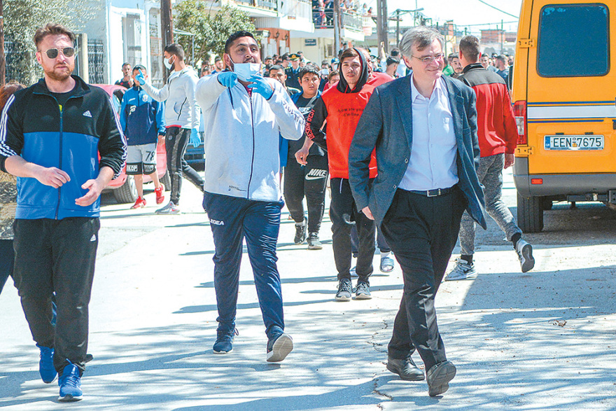 Σωτήρης Τσιόδρας: Ο γιατρός που αγάπησε όλη η Ελλάδα