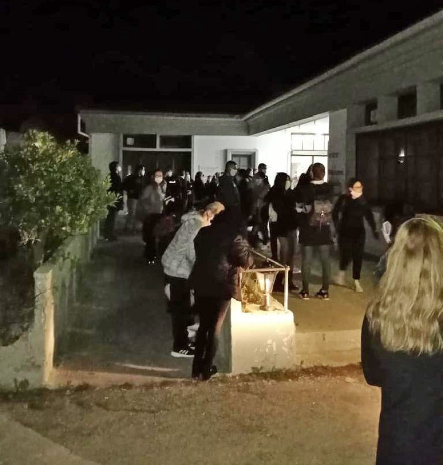 Κορωνοϊός - Κρανίδι: Σαρωτικές ιχνηλατήσεις - Τεστ σε εργαζομένους σε τράπεζες, καταστήματα και αστυνομικούς