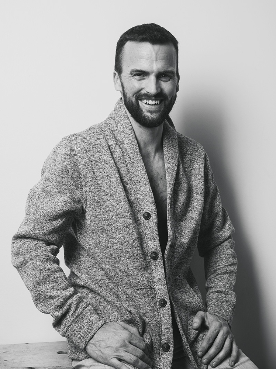  COVID-19: Δέκα μοντέλα περιγράφουν τις μέρες του από διάφορες γωνιές του πλανήτη