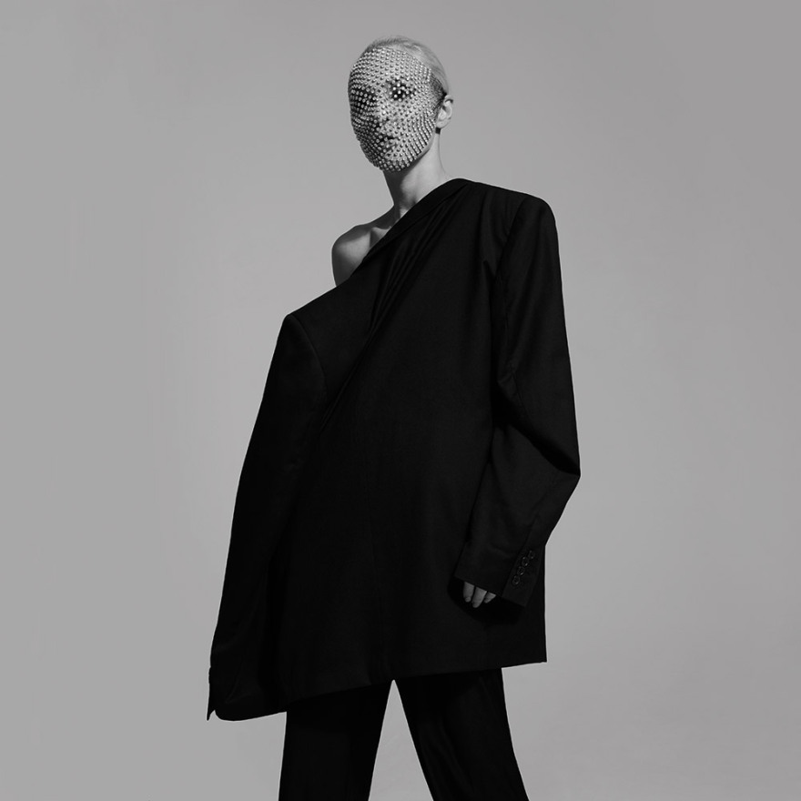 Tάμτα: Video clip με το κινητό στο σπίτι